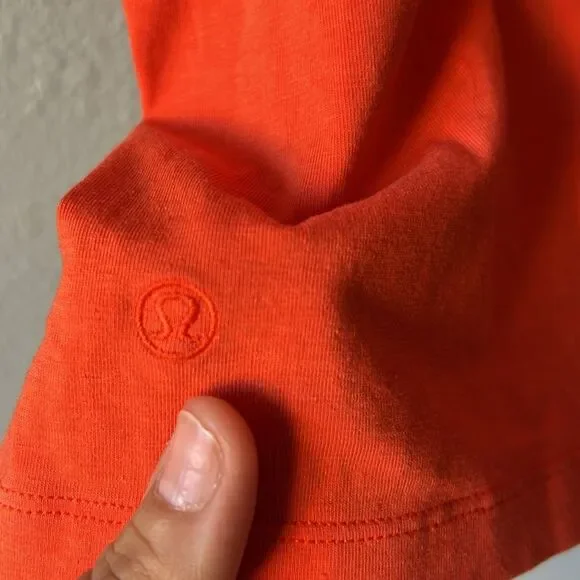 Lululemon Classic-Fit Cotton-Blend T-Shirt - Picture 5 of 6